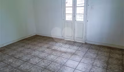 Sobrado a venda / locação