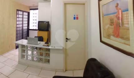 SALA COMERCIAL NA SAÚDE