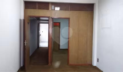 Sala comercial Sé, Centro