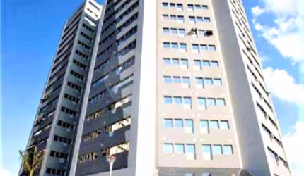 Sala comercial localizada na  Barra Funda , copa e um banheiro, uma vaga de garagem.