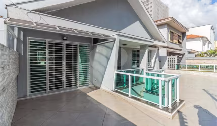 Casa para venda na Av. Águas de São Pedro