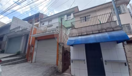 Sobrado , 2 dorimitórios, edicula, 1 vaga, Santa Terezinha