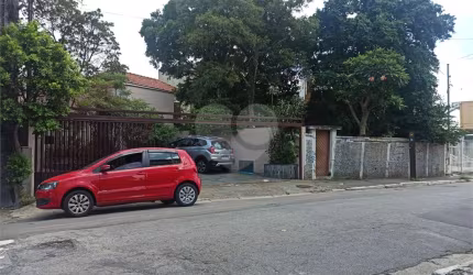 Terreno na Zona Norte, no Bairro Vila Prado, com 540m², Próximo a Avenida Deputado Emilio Carlos