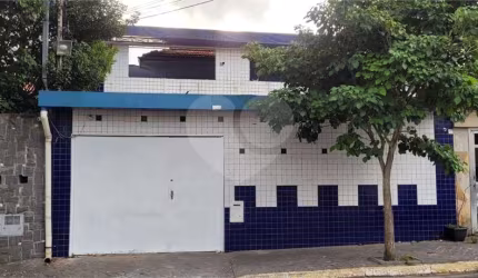 IMOVEL COMERCIAL NO BOSQUE DA SAUDE