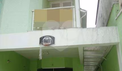 SOBRADO MARAVILHOSO A VENDA NA ÁGUA FRIA - 3 SUÍTES E 4 VAGAS DE GARAGEM