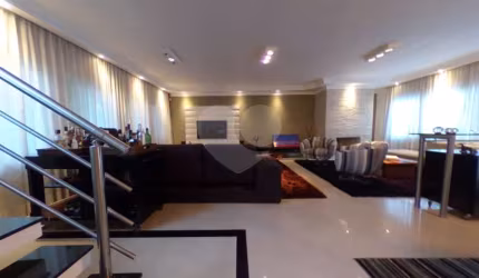 linda casa em rua fechada no horto florestal