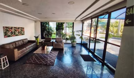 Apartamento à venda com 74m², 3 Quartos, 1 Suíte e 2 Vagas no Sacomã