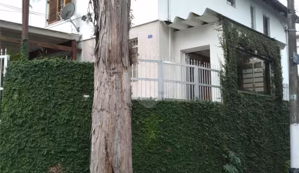 Casa à venda no Parque Mandaqui com 2 quartos, 2 vagas e edícula