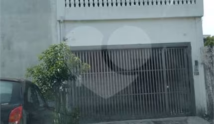 Sobrado vago no Butantã