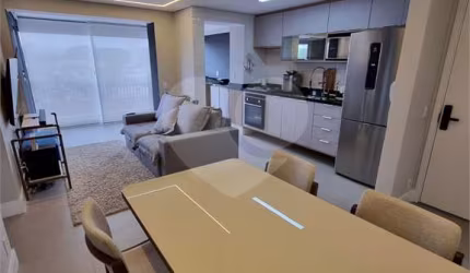 APARTAMENTO NO FERREIRA