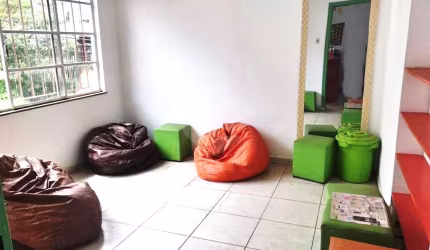 Sobrado comercial e ou residencial. 15 minutos a pé para o Metrô