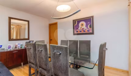 Apartamento no Alto da Lapa