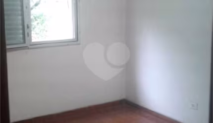 Apartamento a venda a 100 metros da Avenida Braz Leme