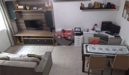 Sobrado em Condomínio Fechado no bairro do Tremembé