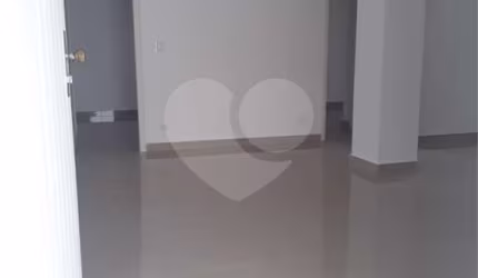Maravilhoso sobrado comercial na Água Fria