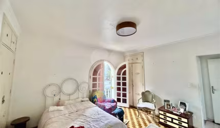 Sobrado Jardim São Paulo | 3 Suítes | 450m² | 4 Vagas | Salão de Festas