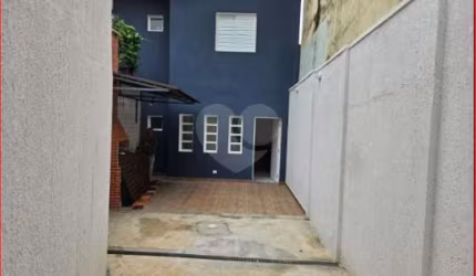 Vila Clementino Casa reformada! com sala em conceito aberto para a cozinha quintal churrasqueira