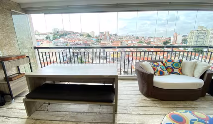 Apartamento com varanda gourmet Parada Inglesa