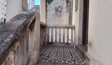 Terreno na Aluisio Azevedo para comércio ou construtora