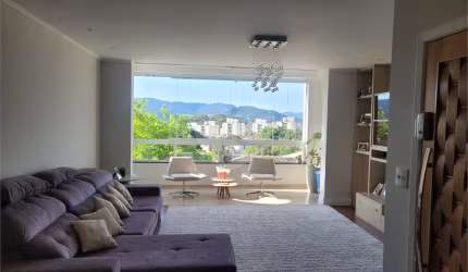 Apartamento Barro Branco com 3 dormitórios