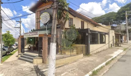 Restaurante Renomado e totalmente equipado em Excelente localização totalmente regularizado,