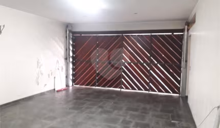 Sobrado de alto padrão no Tremembé