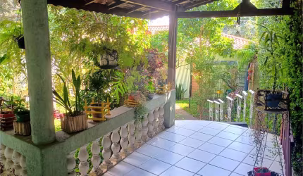 Pensa numa casa gostosa que parece que você está numa cidade do interior...