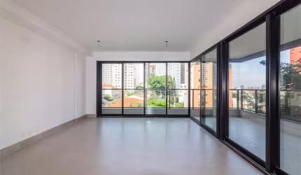Apartamento novo para Venda com 139 m, 3 suítes, 2 vagas na Vl Madalena_SP