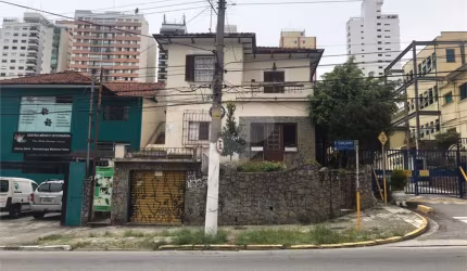 Sobrado em Santana