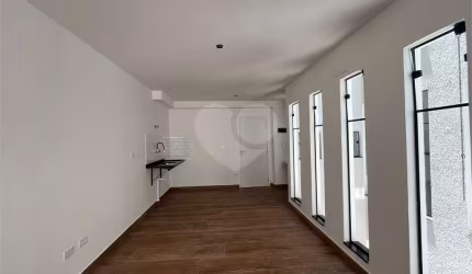 Apartamento-São Paulo-SANTANA | Ref.: REO803220