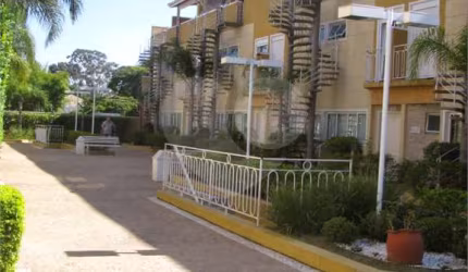sobrado em condominio fechado