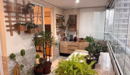 Apartamento todo automatizado com varanda e um lindo por do sol