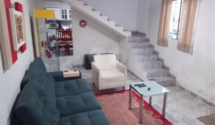 Linda Casa Grande a venda 10 X 25 Bom Preço!!!