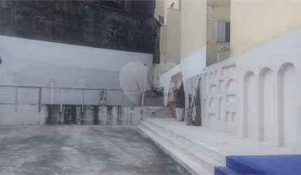 Terreno com casa e studio na Vila Maria Alta - oportunidade para construtores.