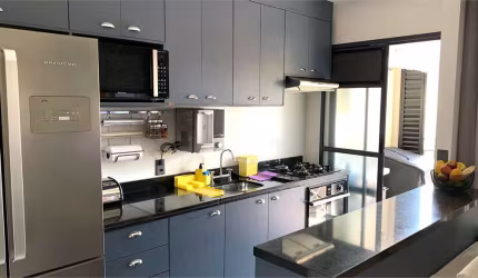 Apartamento de 2 dormitórios (1 suite) na Parada Inglesa.