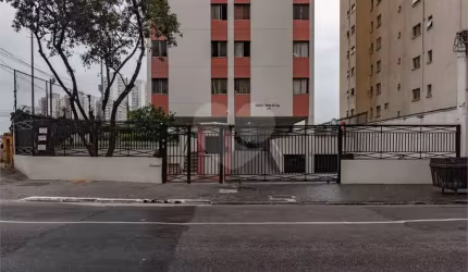 Apartamento de 25 m² com vaga e mobiliado nos Campos Eliseos