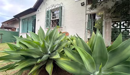 Casa terrea  2 dormitórios quintal com área gourmet - Tremembe - SP