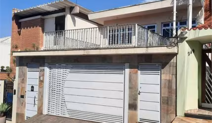 Sobrado 4 suítes