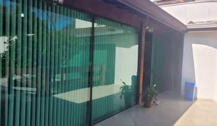 Ótima Oportunidade: Casa com 2 Dormitórios à Venda em Localização Privilegiada