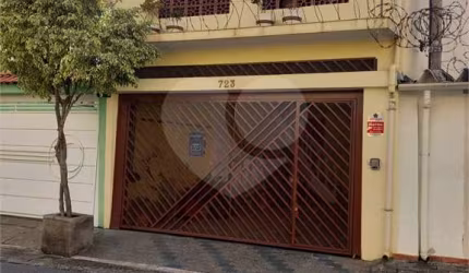 Sobrado a venda de 3 quartos 1 suíte 2 vagas de garagem no Bairro Jaçana.
