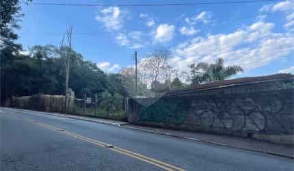 Terreno no pé da Serra da Cantareira