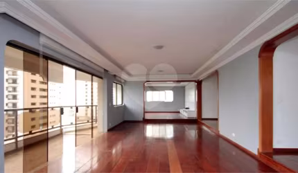 Apartamento a venda no Anália Franco