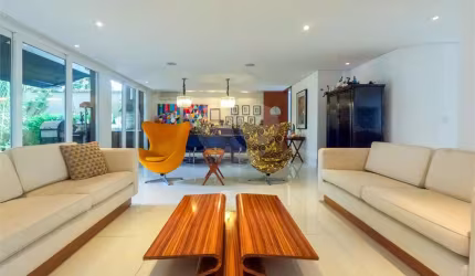 CASA Á VENDA COM 4 QUARTOS - 4 VAGAS - 574M2 AT EM ALTO DE PINHEIROS.