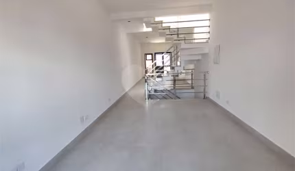 Sobrado Santa Teresinha 3 dormitórios 2 vagas