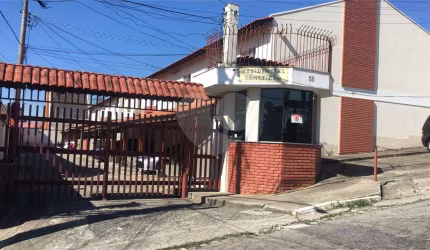 SOBRADO / CONDOMINIO FECHADO