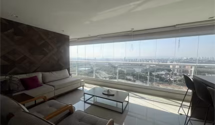 Apartamento com 2 suítes e 2 vagas na Barra Funda - SP