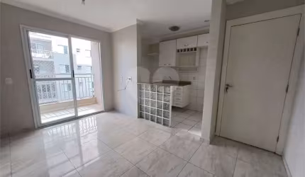 Apartamento á venda - Vila Guilherme - 2 Dormitórios, 1 suíte,  vaga e Lazer completo.