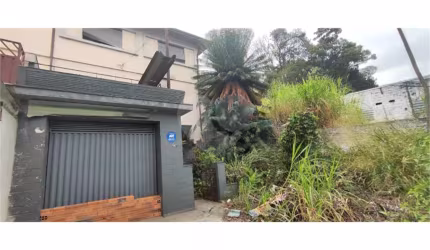 Sobrado com 287 m2 com 3 quartos e 2 vagas no Tremembé - São Paulo/SP