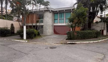 CASA NO JARDIM SÃO BENTO ALTO PADRÃO