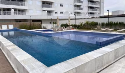 Apartamento à venda com 79 m² com 3 quartos 1 suíte 1 vaga na Barra Funda